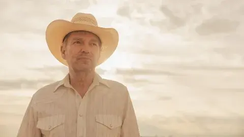 Foto de Billy Bob Thornton en la serie Landman. Foto de Billy Bob Thornton en la serie Landman.
