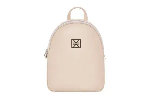 Mochila de cuero blanca (Lázaro, $155.900) Mochila de cuero blanca (Lázaro, $155.900)
