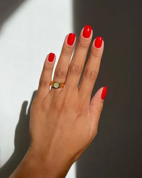 Este será uno de los colores más destacados del verano. Este será uno de los colores más destacados del verano.