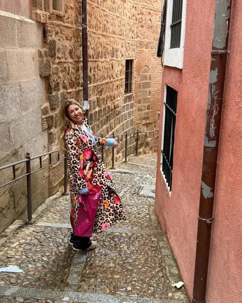 Flor Bertotti se fue de vacaciones a Europa Flor Bertotti se fue de vacaciones a Europa