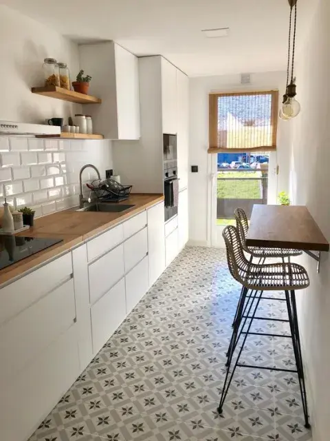 Foto de una cocina. Foto de una cocina.