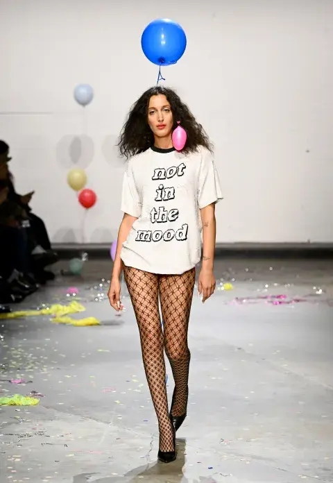 El desfile de Ashish en London Fashion Week El desfile de Ashish en London Fashion Week