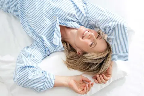 Pasamos un tercio de nuestra vida en la cama entonces resulta fundamental su correcto mantenimiento y lavado. Pasamos un tercio de nuestra vida en la cama entonces resulta fundamental su correcto mantenimiento y lavado.