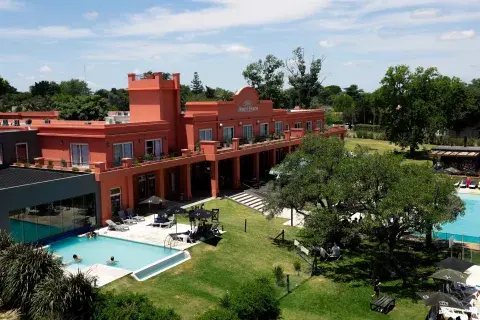 Hotel Howard Johnson de Chascomús Hotel Howard Johnson de Chascomús
