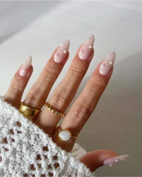 pearl_nails_8.jpg