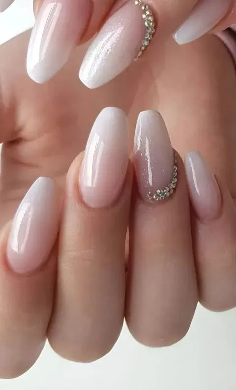 uñas blancas uñas blancas