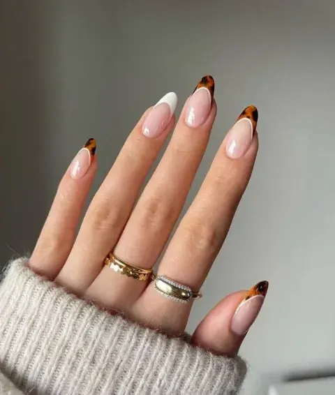 Uñas francesitas