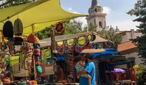 Plaza Francia, uno de los lugares para visitar en Buenos Aires.