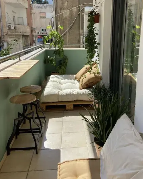 Ideas para instalar barras cancheras en el balcón.