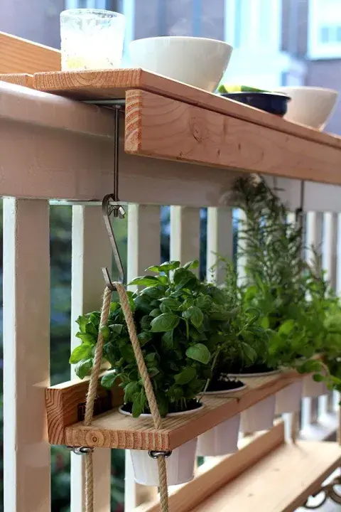 Ideas para instalar barras cancheras en el balcón.