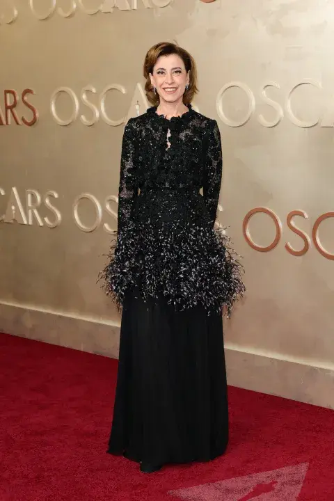 Fernanda Torres en la alfombra roja de los Oscars 2025. Fernanda Torres en la alfombra roja de los Oscars 2025.