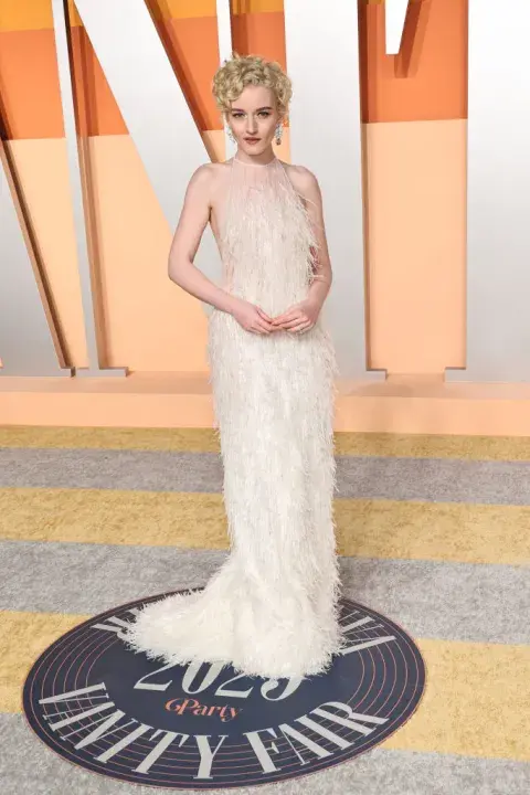 Julia Garner en la after party de los Premios Oscar 2025. Julia Garner en la after party de los Premios Oscar 2025.
