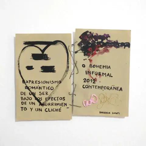 Aburrimiento y cliché o bohemia informal es una obra de Lionti de 2012, realizada en acrílico, hilo de lúrex, nylon y alambre sobre cartón.