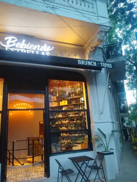 Bebiendo estrellas, wine bar de Palermo Bebiendo estrellas, wine bar de Palermo
