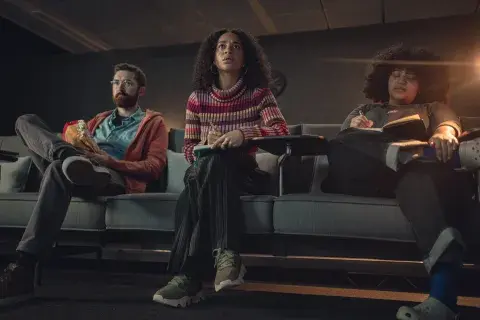 Episodios de la temporada 7 de Black Mirror: Bête Noire. Episodios de la temporada 7 de Black Mirror: Bête Noire.