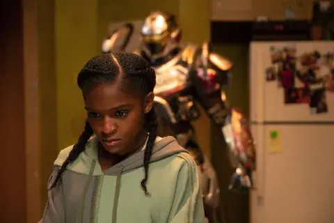 Ironheart, la nueva heroína televisiva de Marvel.