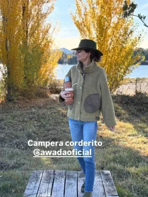 Juliana Awada con un estilismo casual para sus días libres Juliana Awada con un estilismo casual para sus días libres