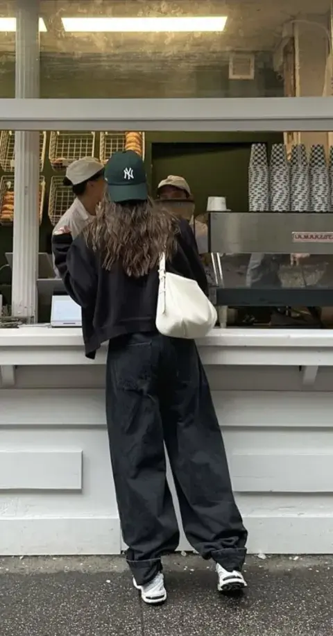Guía de estilo: 15 looks con gorras para este finde XXL