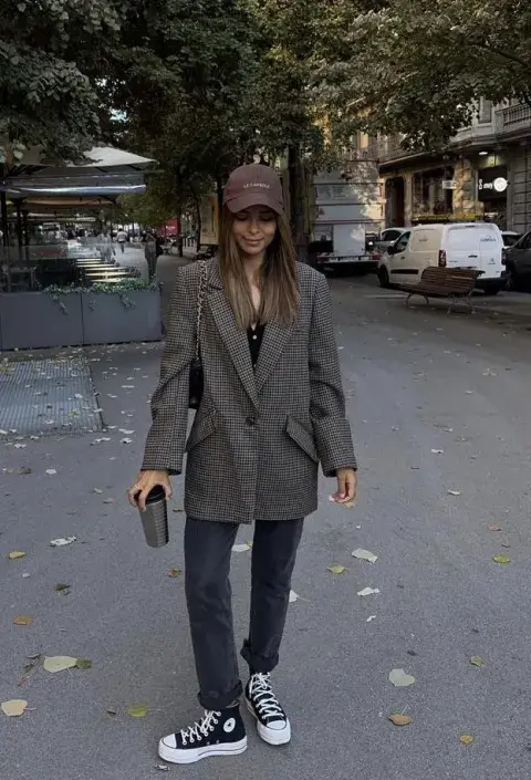 Guía de estilo: 15 looks con gorras para este finde XXL