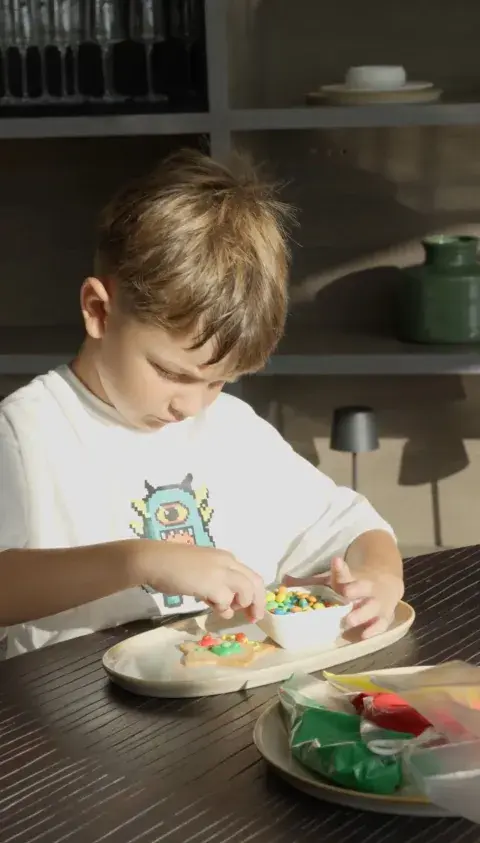 nene jugando