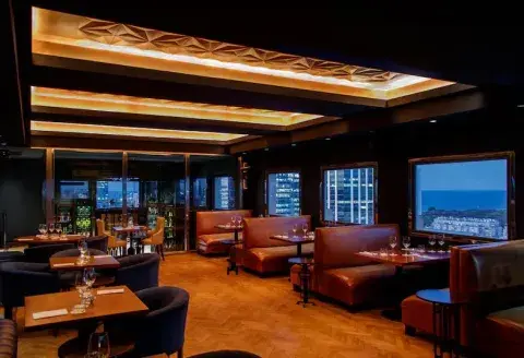 En cuanto al rooftop de Buenos Aires tenemos que citar al Trade Skybar. En cuanto al rooftop de Buenos Aires tenemos que citar al Trade Skybar.