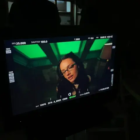 Imagen de Oriana Sabatini en la grabación del videoclip xo, Draco Malfoy. Imagen de Oriana Sabatini en la grabación del videoclip xo, Draco Malfoy.