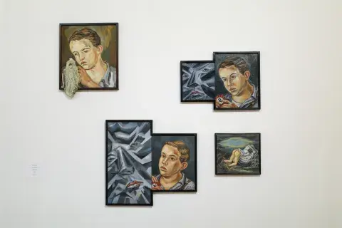 Nahuel Vecino expone pinturas al óleo y al pastel, una escultura, una instalación site specific y una serie de sanguinas y temples. Nahuel Vecino expone pinturas al óleo y al pastel, una escultura, una instalación site specific y una serie de sanguinas y temples.