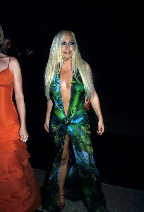 Donatella Versace (1999) Donatella Versace (1999)