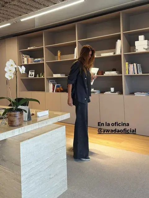 Juliana Awada con un look total denim Juliana Awada con un look total denim