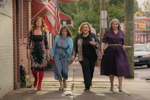 Nonnas estrenó en Netflix el 9 de mayo de 2025. Nonnas estrenó en Netflix el 9 de mayo de 2025.