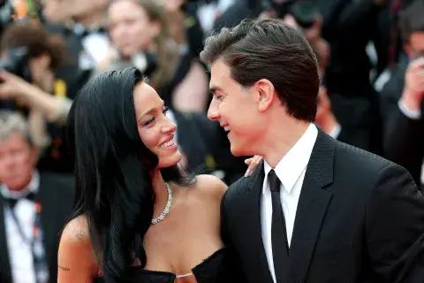 Oriana Sabatini y Paulo Dybala en Cannes 2025