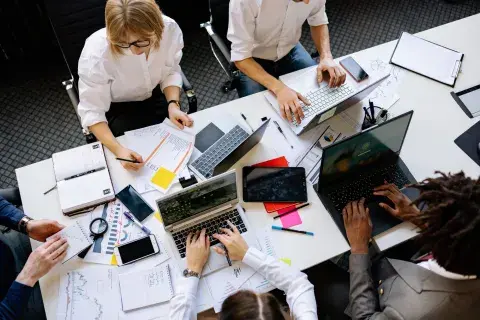 El 54% de los trabajadores argentinos reconoce tener frustraciones en su empleo actual. El 54% de los trabajadores argentinos reconoce tener frustraciones en su empleo actual.