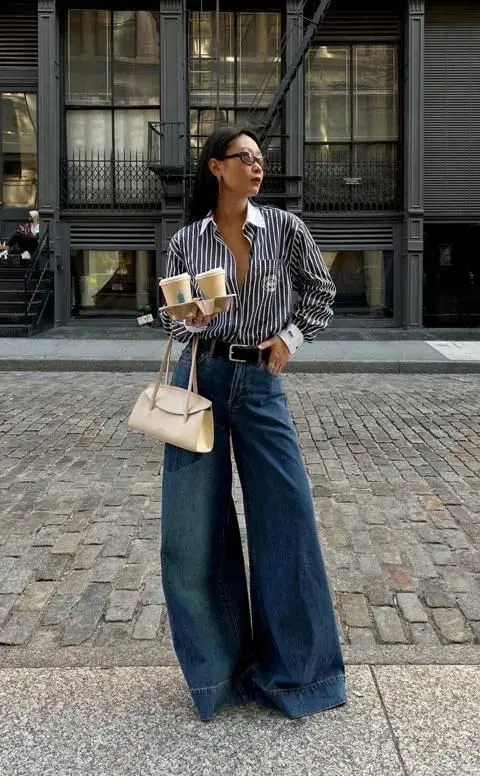 Las rayas se quedan: el estampado que se reinventa este invierno y cómo sumarlas a cualquier look Las rayas se quedan: el estampado que se reinventa este invierno y cómo sumarlas a cualquier look