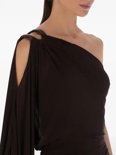 El vestido Farah de Silvia Tcherassi que lució Antonela Roccuzzo. El vestido Farah de Silvia Tcherassi que lució Antonela Roccuzzo.