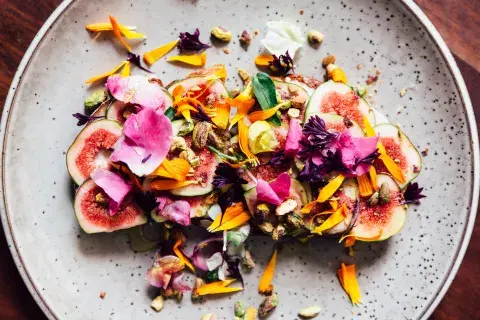 Flores de invierno: 15 opciones comestibles que hacen bien a la salud, según una experta Flores de invierno: 15 opciones comestibles que hacen bien a la salud, según una experta