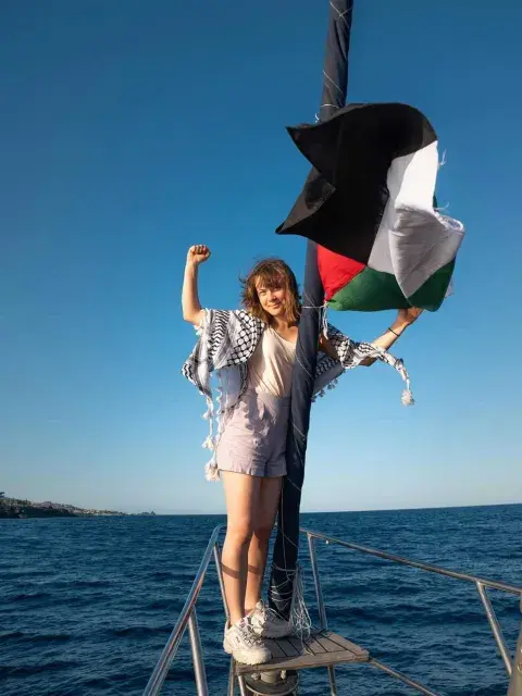 Greta Thunberg a bordo del velero Madleen