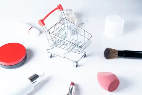 Podés conseguir el maquillaje viral y que llegue a la puerta de tu casa. Podés conseguir el maquillaje viral y que llegue a la puerta de tu casa.