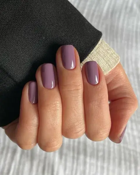 Uñas cortas, elegantes y delicadas para el invierno: los mejores diseños 