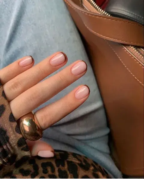 Uñas cortas, elegantes y delicadas para el invierno: los mejores diseños 