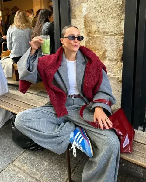 Un look súper canchero, perfecto para el fin de semana. Un look súper canchero, perfecto para el fin de semana.