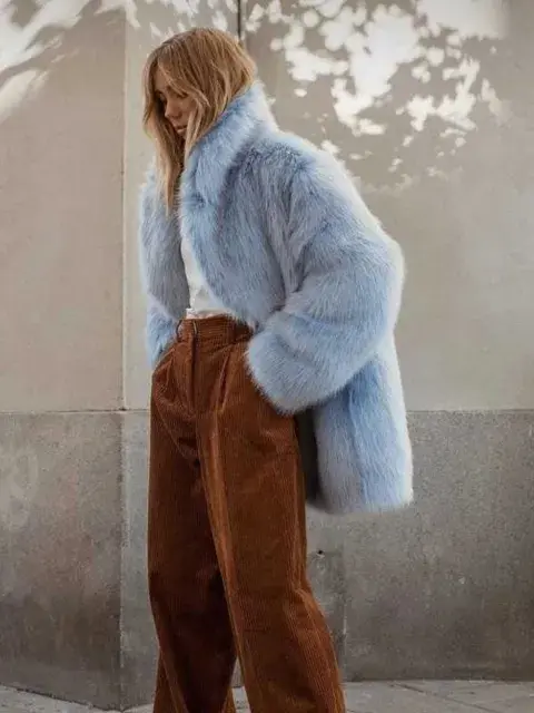 Los tapados de piel sintética volvieron a full este invierno Los tapados de piel sintética volvieron a full este invierno