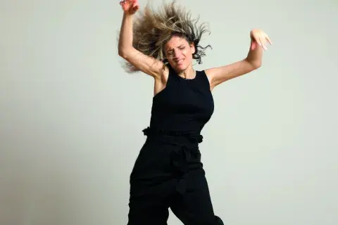 Bailar sana: el poder del movimiento como terapia