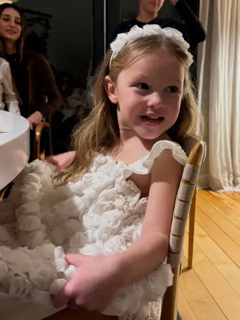 El look soñado de Anita García Moritán en su cumple de 4. El look soñado de Anita García Moritán en su cumple de 4.