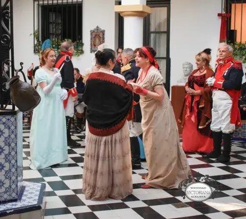 Colección Histórica del Traje: moda e historia Colección Histórica del Traje: moda e historia