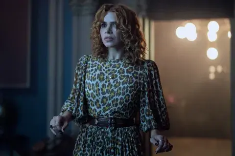 Imagen de Isadora Capri en la temporada 2 de Merlina en Netflix. Imagen de Isadora Capri en la temporada 2 de Merlina en Netflix.