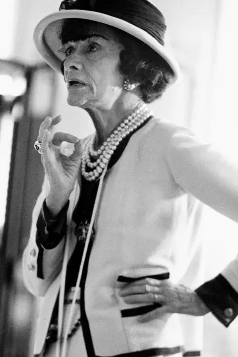 Coco Chanel: 25 frases que inspiran Coco Chanel: 25 frases que inspiran