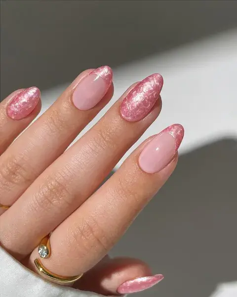 Una opción perfecta si te gustan las uñas francesitas Una opción perfecta si te gustan las uñas francesitas