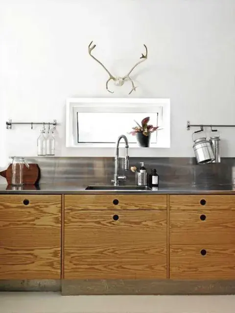 Acero inoxidable satinado. Un aliado del estilo industrial y minimalista Acero inoxidable satinado. Un aliado del estilo industrial y minimalista