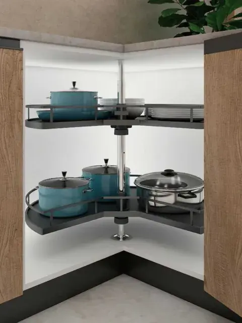 Los estantes giratorios de sobremesa son perfectos para organizar especias, condimentos o utensilios pequeños sin ocupar demasiado espacio en la mesada Los estantes giratorios de sobremesa son perfectos para organizar especias, condimentos o utensilios pequeños sin ocupar demasiado espacio en la mesada