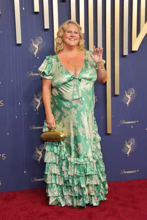 Bridget Everett en la alfombra roja de los Golden Globes 2025. Bridget Everett en la alfombra roja de los Golden Globes 2025.